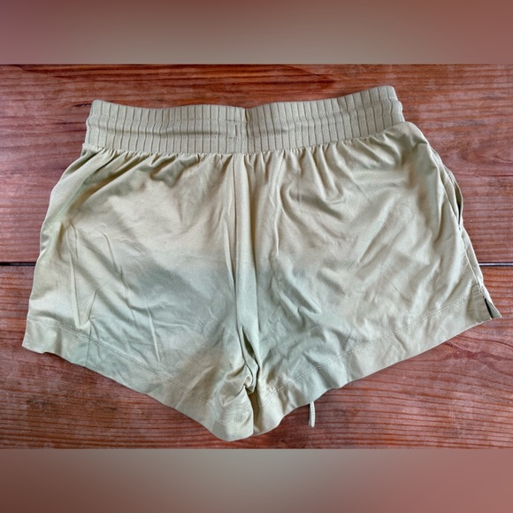 Flora Women's Soft Drawstring Waist Solid Green Lounge Sleep Shorts Size Medium - Picture 3 of 3